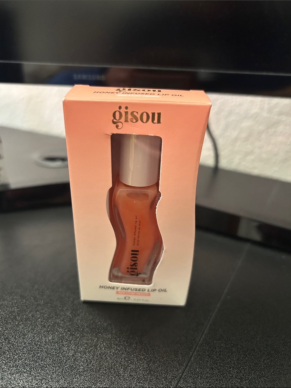 Gisou Honey-Infused Lip Oil - Bee-llini peach
